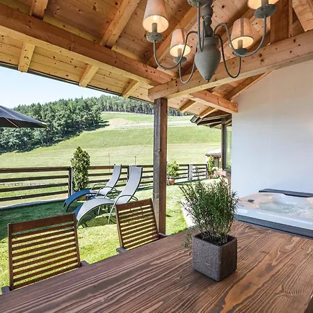 Вилла Exclusive Grumer 700 Sqm Сопрабольцано